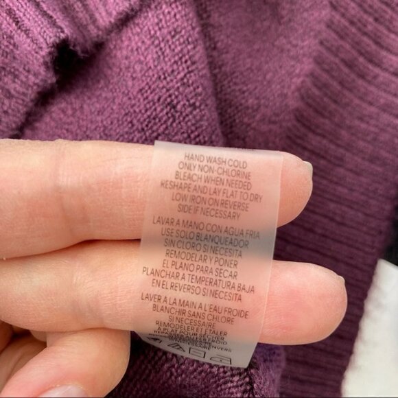 Calvin Klein sweater with cowl neck, long sleeves, loose fit, long - Picture 7 of 7